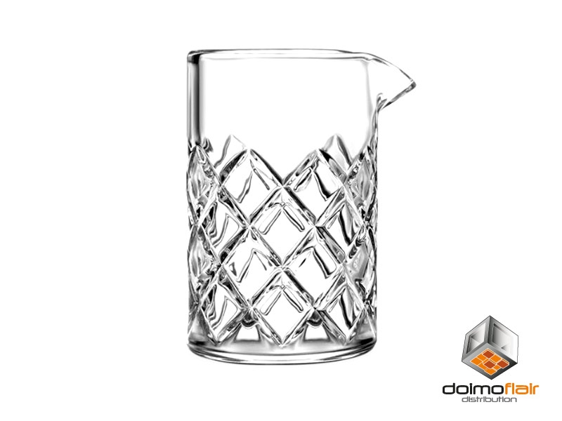 Stirring glass with pouring lip Yarai glass.