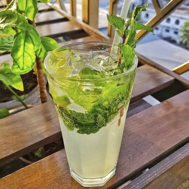 Cocktail glass Granity 30 cl. made of plastic