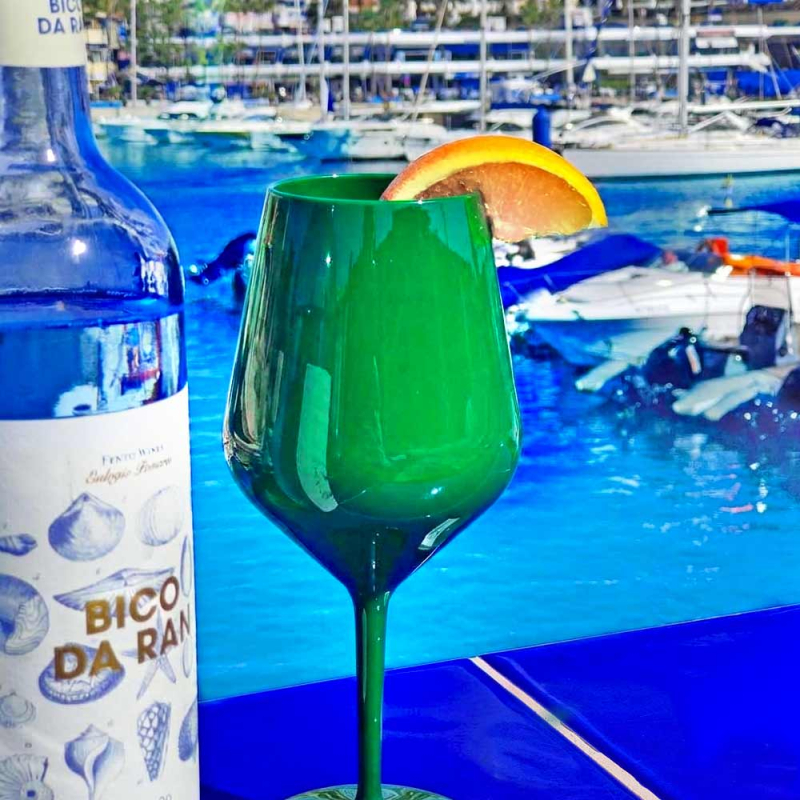 Wine glass reusable green plastic